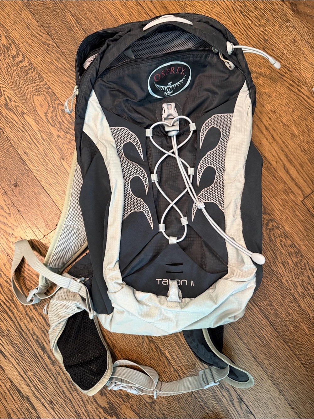 OSPREY Talon II Black and Light Gray Hiking Backpack